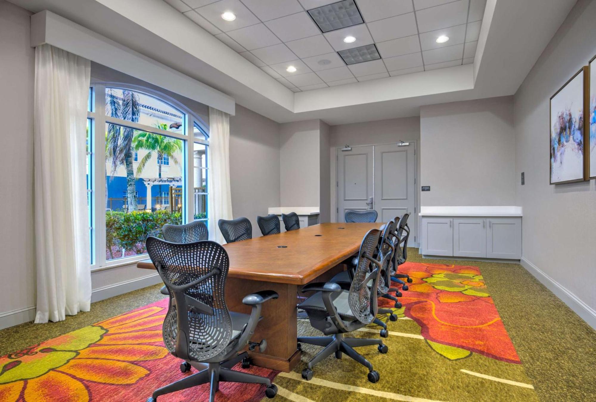 圣露西港/美国职业高尔夫球协会村希尔顿花园酒店 Port St. Lucie 外观 照片
