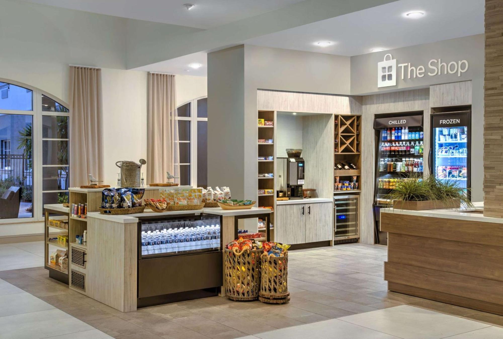 圣露西港/美国职业高尔夫球协会村希尔顿花园酒店 Port St. Lucie 外观 照片